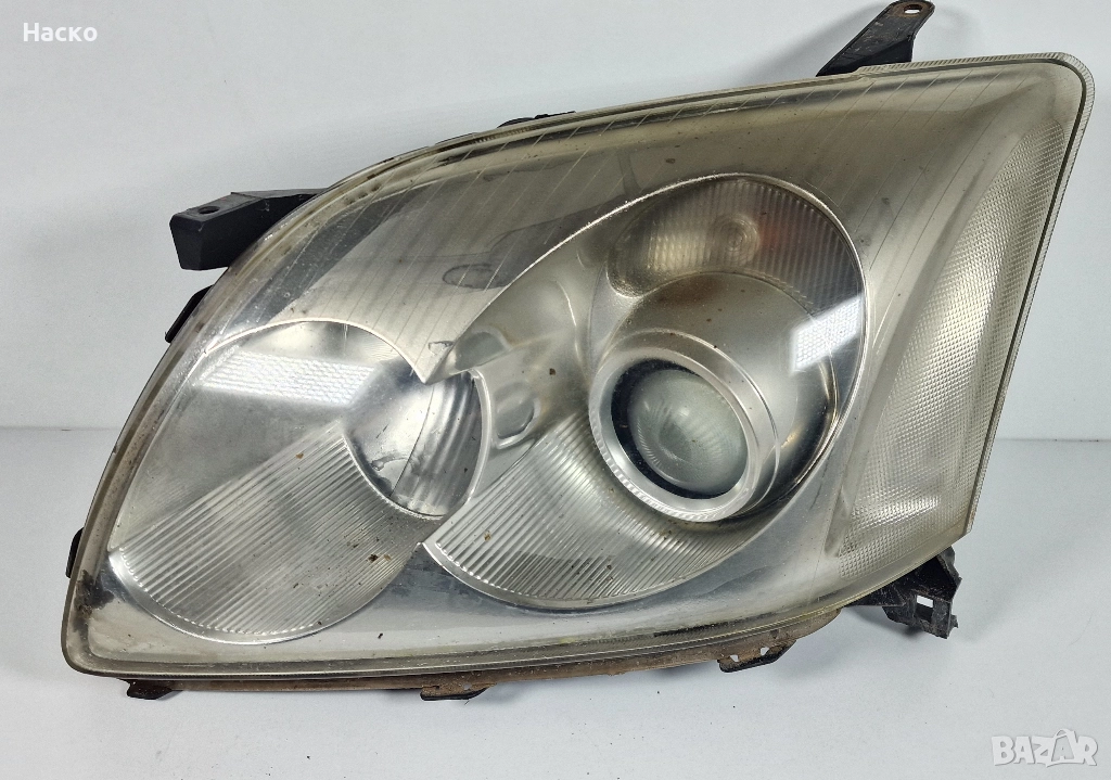 Ляв Фар Toyota Avensis T25 Тойота Авенсис 2003-2008, снимка 1