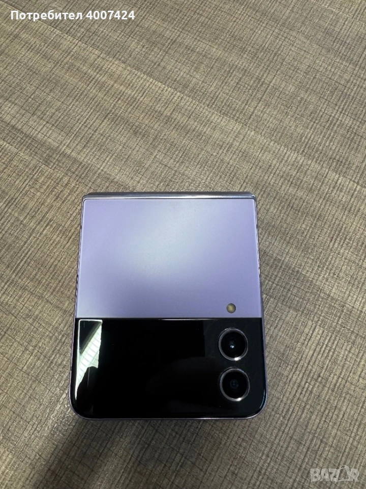 Samsung Galaxy Z flip 4, снимка 1