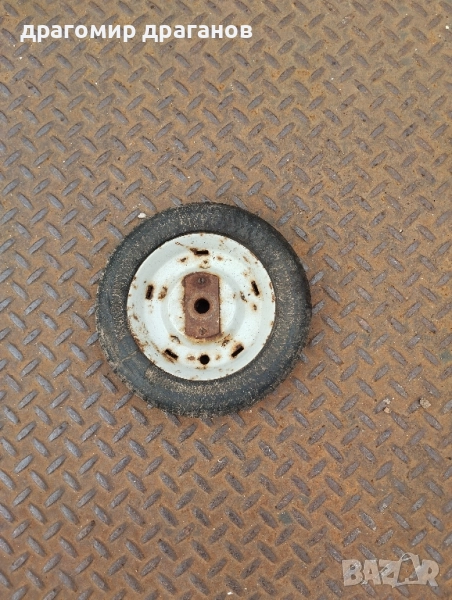 колело за детска количка Москвич , снимка 1