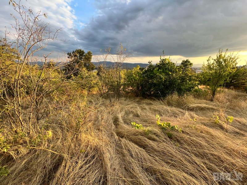 Дворно Място в Казанлък 460 кв. на Тюлбето. Парцел / Място в Източното до Калдъръмения Път , снимка 1