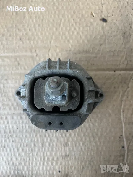 Тампон двигател БМВ Е90 91 92 BMW, снимка 1
