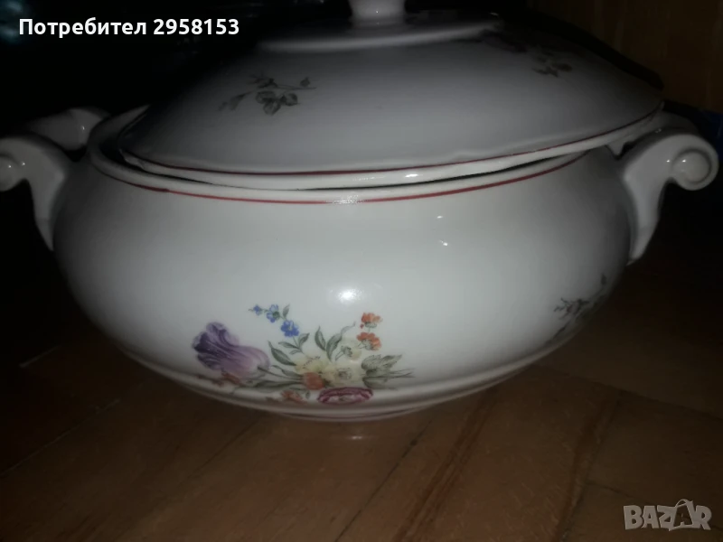 Порцеланов супник, снимка 1