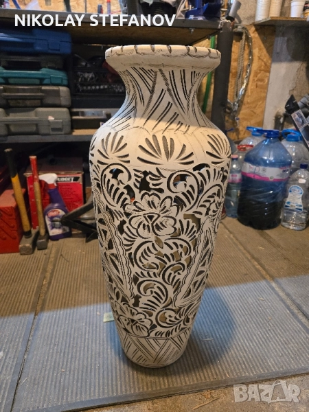 продавам голяма ваза, снимка 1