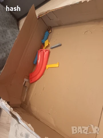 Hot Wheels City Ultimate Garage с Shark Attack, снимка 12 - Конструктори - 45031135