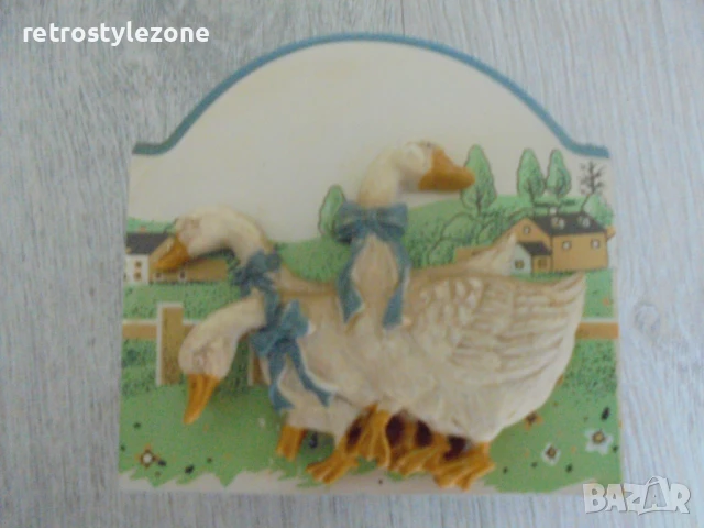 № 8119  комплект стари ретро подложки от дърво и корк с орнаменти  , снимка 5 - Други ценни предмети - 50835587