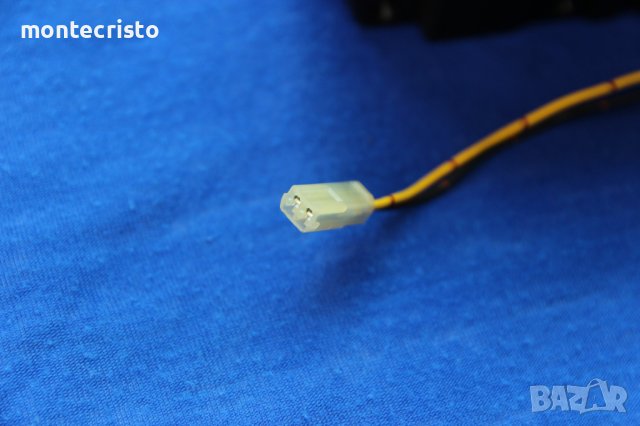 Трети стоп Subaru Forester SH (2008-2013г.) Субару Форестер / стоп заден капак, снимка 3 - Части - 36624186