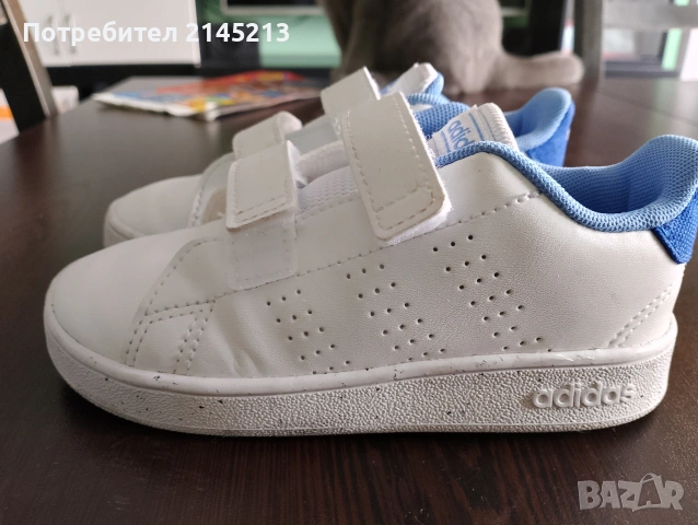 Детски кецки адидас, снимка 4 - Детски маратонки - 54228827