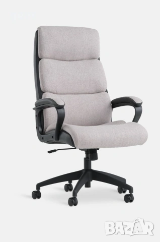 офис стол чисто нов не разопакован в оригиналния кашон 