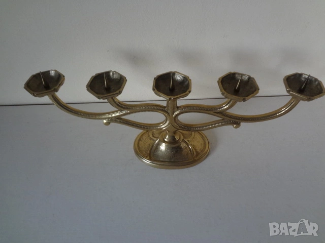 Месингов свещник за 5 бр. свещи от Италия, снимка 8 - Антикварни и старинни предмети - 53079238