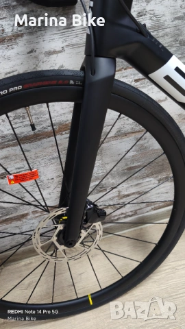 НОВ карбонов шосеен велосипед BMC Teammachine SLR SRAM Rival AXS Mavic Cosmic Elite | 58, снимка 15 - Велосипеди - 54288817