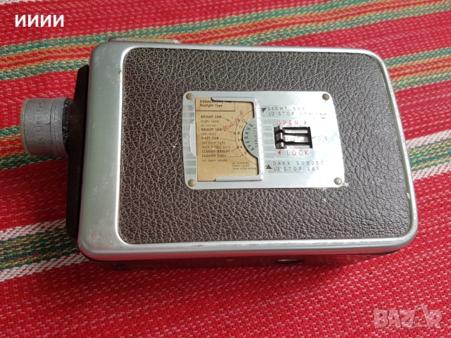 Кино камера фотоапарат BROWNIE , снимка 4 - Камери - 52295367