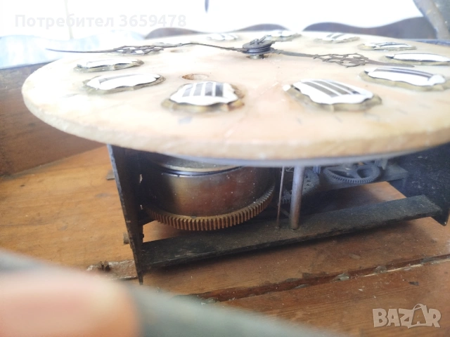 Антикварен Френски часовник с инкрустация от седеф, снимка 9 - Антикварни и старинни предмети - 53071938