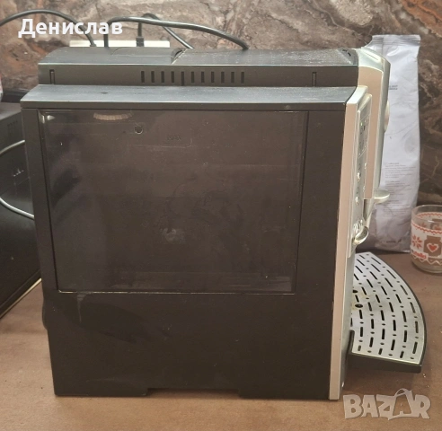 Кафеавтомат/Кафемашина Jura Impressa E55, снимка 6 - Кафемашини - 53980760