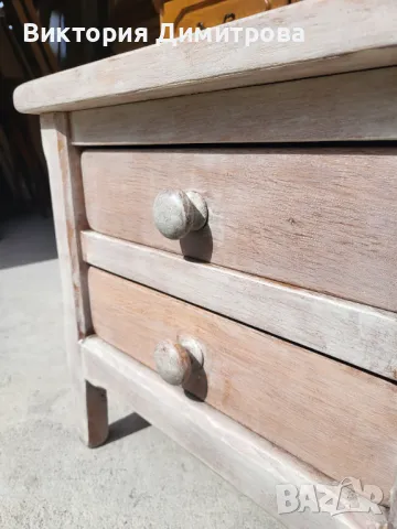 Малко шкафче, снимка 3 - Шкафове - 47276481