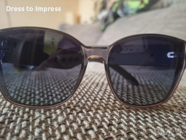 Дамски очила с УВ, снимка 2 - Слънчеви и диоптрични очила - 50665261