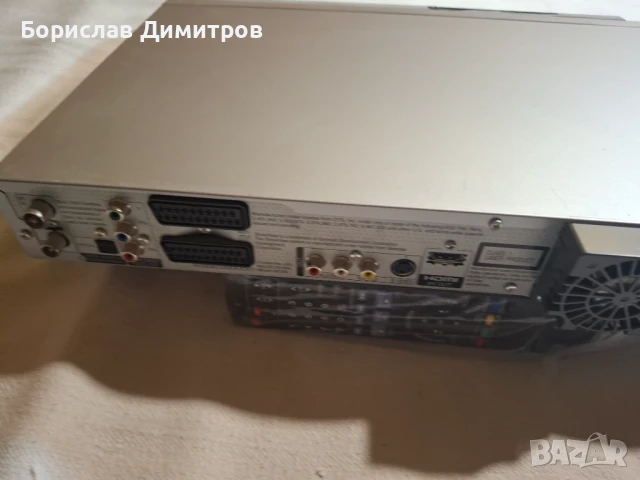 Продавам ново DVD Panasonic DMR-EH57 DVD/HDD рекордер с TV тунер+дистанционно, снимка 10 - Плейъри, домашно кино, прожектори - 51310551