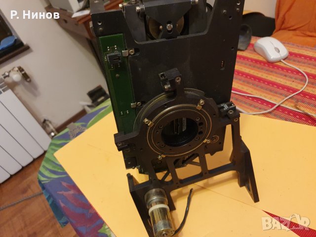 механизъм с линейни направляващи и ротация на  0- 180° за роботи и CNC, снимка 4 - Други машини и части - 35155661