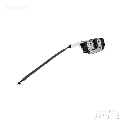 Брава за предна дясна врата, Mercedes-Benz W204, W212, снимка 2 - Части - 56143836