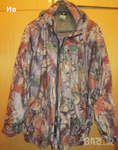 Продавам маркова камуфлажно яке, олекотено - отлично за лов и риболов , снимка 1 - Екипировка - 38615113