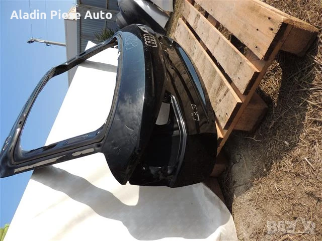 Audi Q3 хечбек година 2012-2016 код 8U0827159A , снимка 2 - Аксесоари и консумативи - 50637686