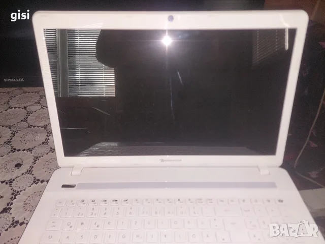 Packard bell EASYNOTE P7YS0, снимка 3 - Части за лаптопи - 56540489