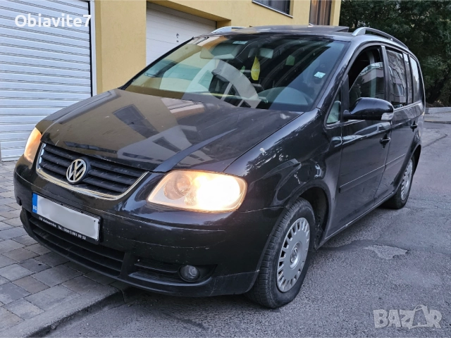 VW Touran 2.0 FSI, 2004 г., снимка 5 - Автомобили и джипове - 51953936