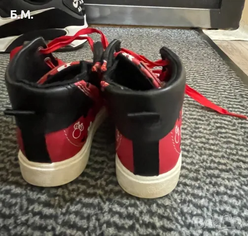 Детски кецове Clarks, снимка 5 - Детски маратонки - 47469805