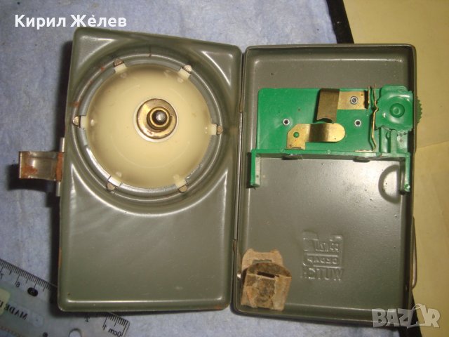 WUTEH - СТАРО СИГНАЛНО МЕТАЛНО РЯДКО РЕТРО БГ - ФЕНЕРЧЕ ВОЕННО 32187, снимка 4 - Антикварни и старинни предмети - 38276957