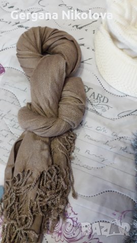 Шал,шапка и ръкавици, снимка 6 - Шапки - 30417877