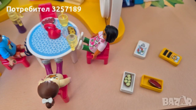 Комплект Playmobil City LifeДетски дневен център, снимка 5 - Други - 54322228