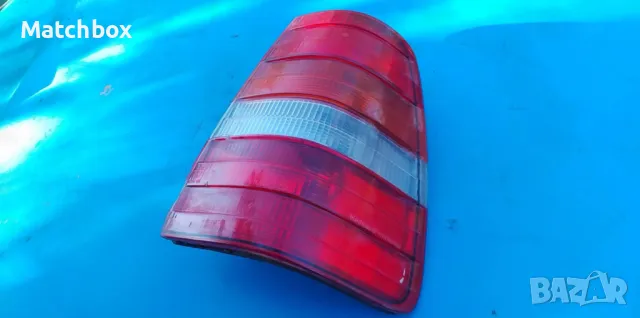 Стоп за Мерцедес 124 комби десен