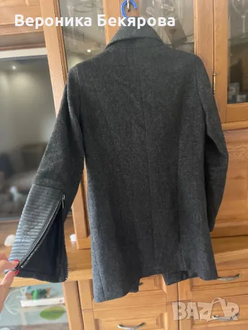 Дамско палто Bershka, снимка 10 - Палта, манта - 47300640