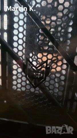 Геймърска кутия за компютър, снимка 4 - Захранвания и кутии - 54227194