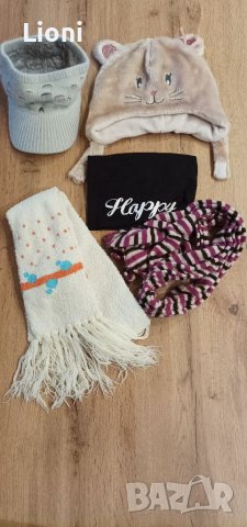 Лот шапки и шалове, снимка 1 - Шапки, шалове и ръкавици - 40604966