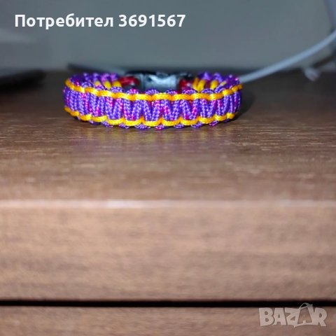 Ръчно плетени гривнички 