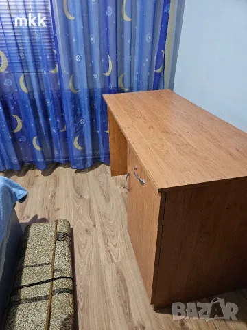 Практично дървено бюро, снимка 3 - Бюра - 56384307