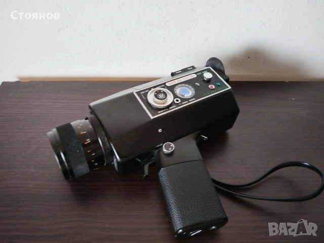 Ретро 8mm кинокамери Leica, Nizo, Agfa, YASHICA, MINOLTA, CNINON, снимка 16 - Камери - 42756575