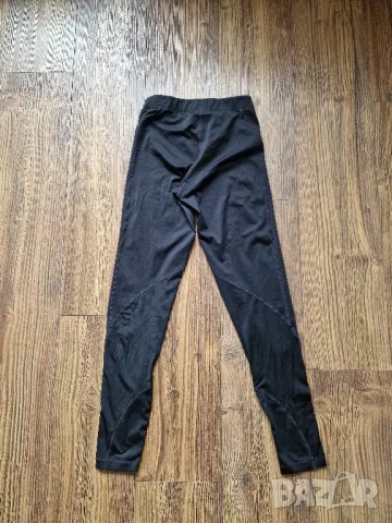 Страхотен дамски клин  NIKE PRO  размер S  , снимка 4 - Клинове - 48659144