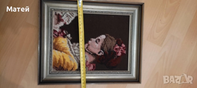 Гоблен " Момичето с книгата"* В красива рамка* Едър бод, снимка 4 - Гоблени - 52269679