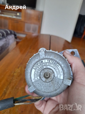 Стар електромотор Елпром, снимка 2 - Други ценни предмети - 54271712