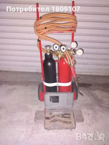 Мобилен оксижен с 2х7.6 литра бутилки. 