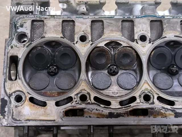 Цилиндрова глава за Голф 5 Ауди А3 1.6 фси VW Golf 5 Audi A3 8P 1.6 FSI Passat Touran 03C103358F, снимка 3 - Части - 50396568