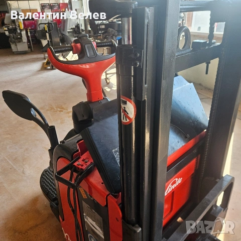 Електрическа палетна количка-стакер LINDE L14, снимка 10 - Други машини и части - 53972379