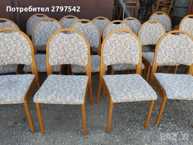 Дървени столове А116 - със сваляща тапицерия 