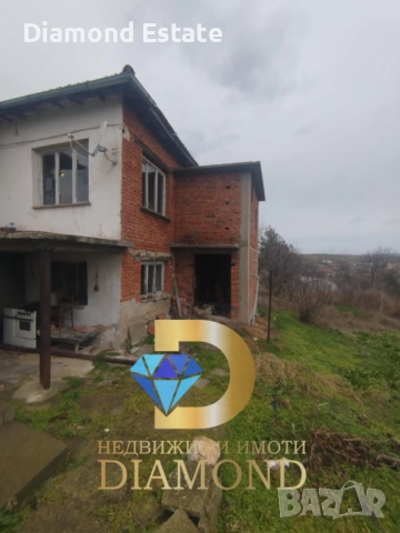 Двуетажна къща в село Георги Добрево, общ. Любимец, снимка 2 - Къщи - 52987551