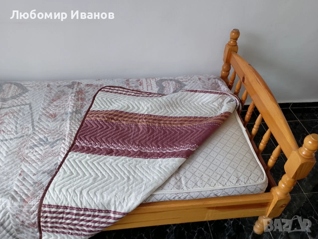 Легло единично , снимка 2 - Спални и легла - 53193720