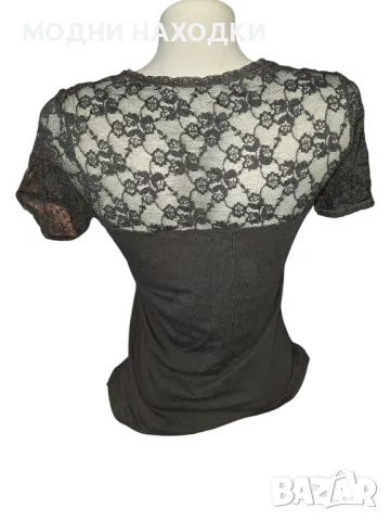 Черна Еластична Тениска с Дантела, снимка 2 - Тениски - 49801043