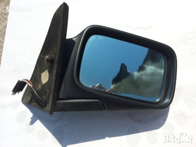 Огледало BMW E 30 ел.дясно, снимка 1 - Части - 40299190