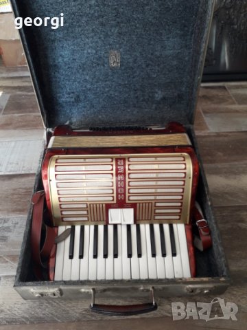 Акордеон Hohner student