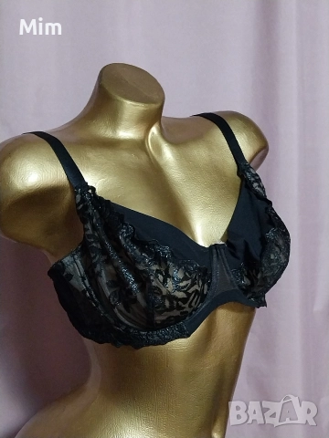 hunkemoller 85 D Черен сутиен с бродерия , снимка 5 - Бельо - 52909366